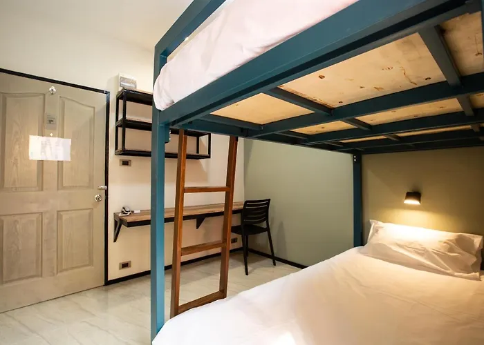 Kaelyn Cozy Living Hotel